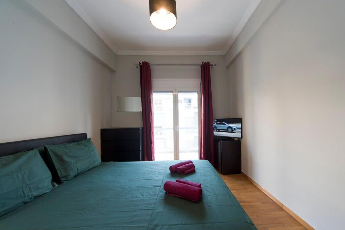 Central Apartment 3' To Metaksourgio Metro Station Atenas Exterior foto